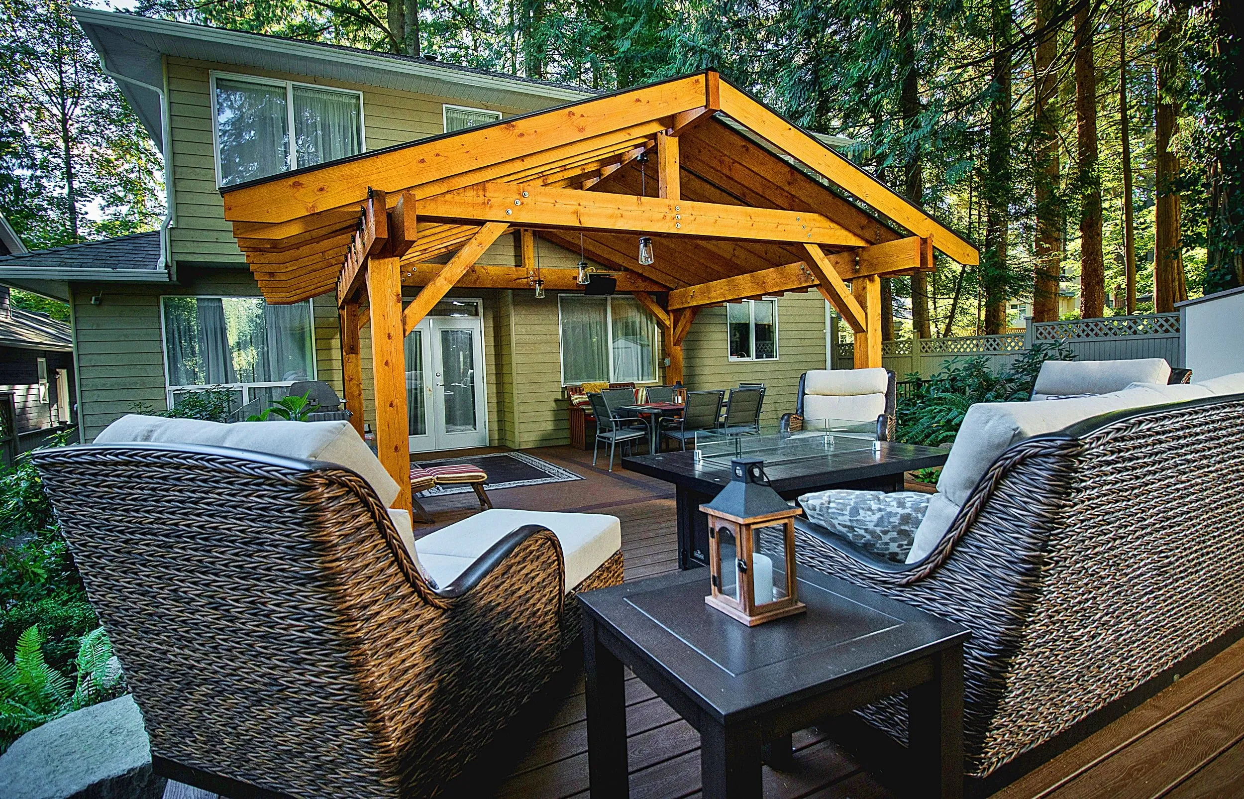 Hyland - 7 Reasons To Opt For A Design-Build Project In Preparation For Fall - Cover